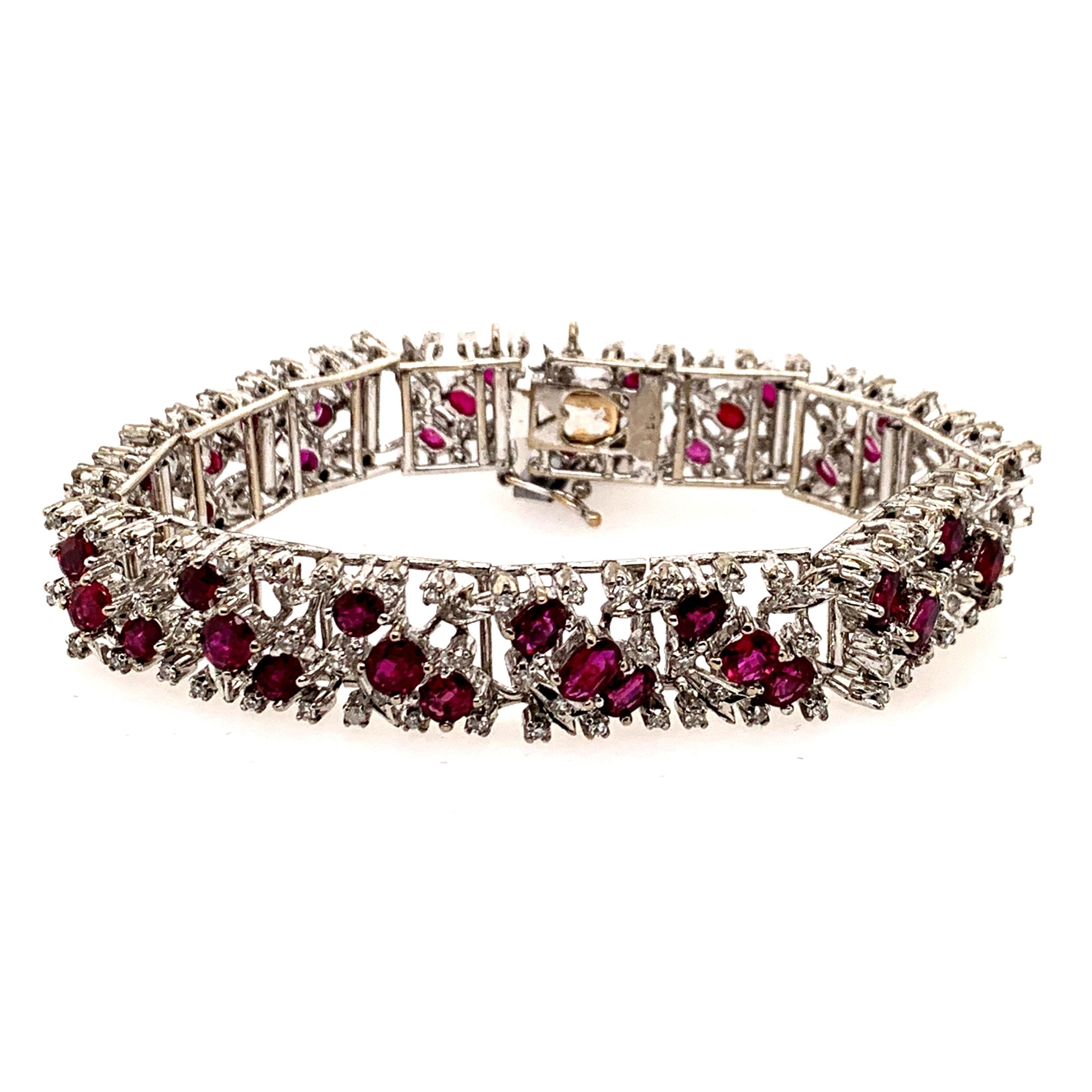 Prague Antique Bracelet with rubies